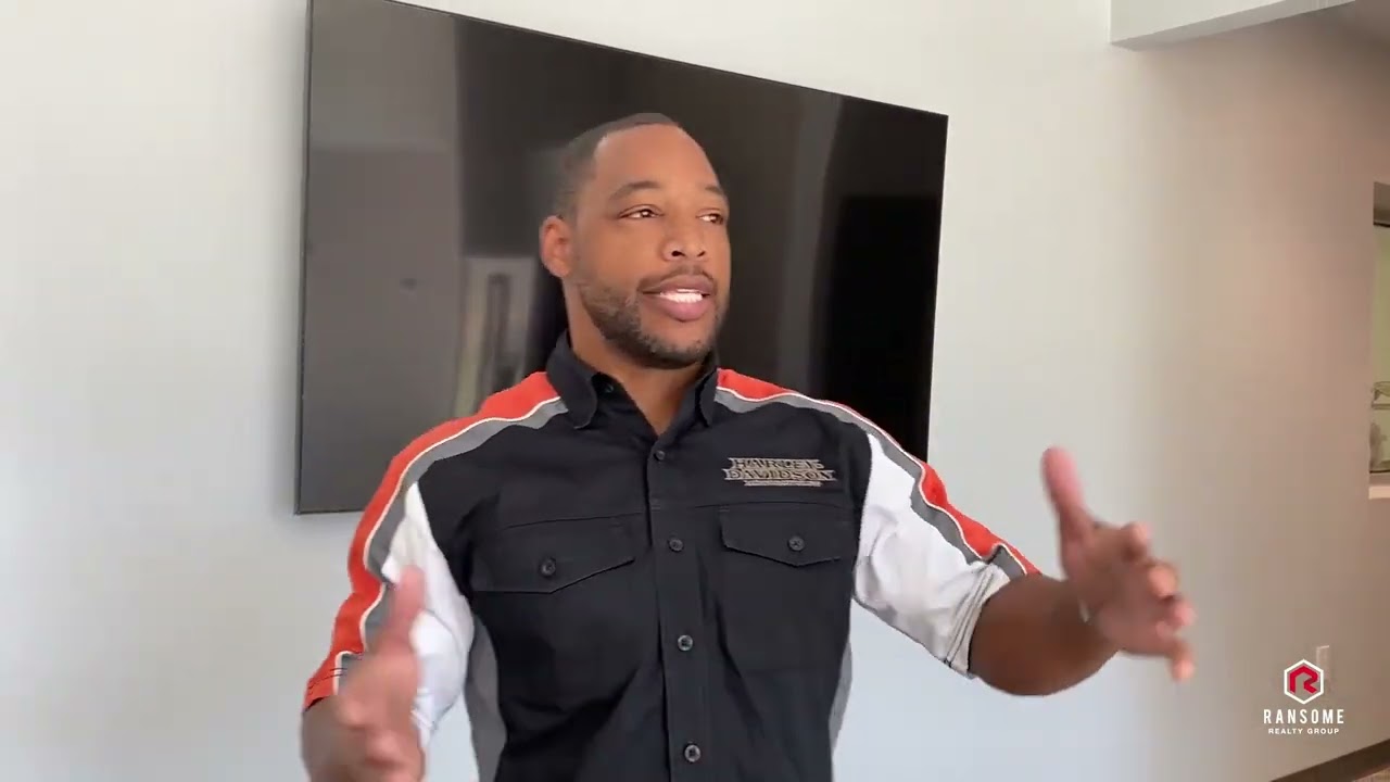 Dominion LUX Garage Condos!!