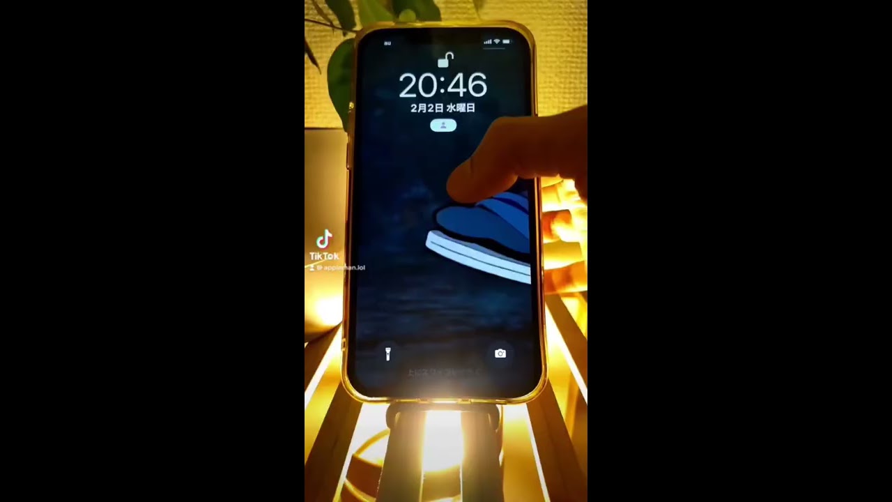 動かせるiphoneのダイナミック壁紙 Youtube