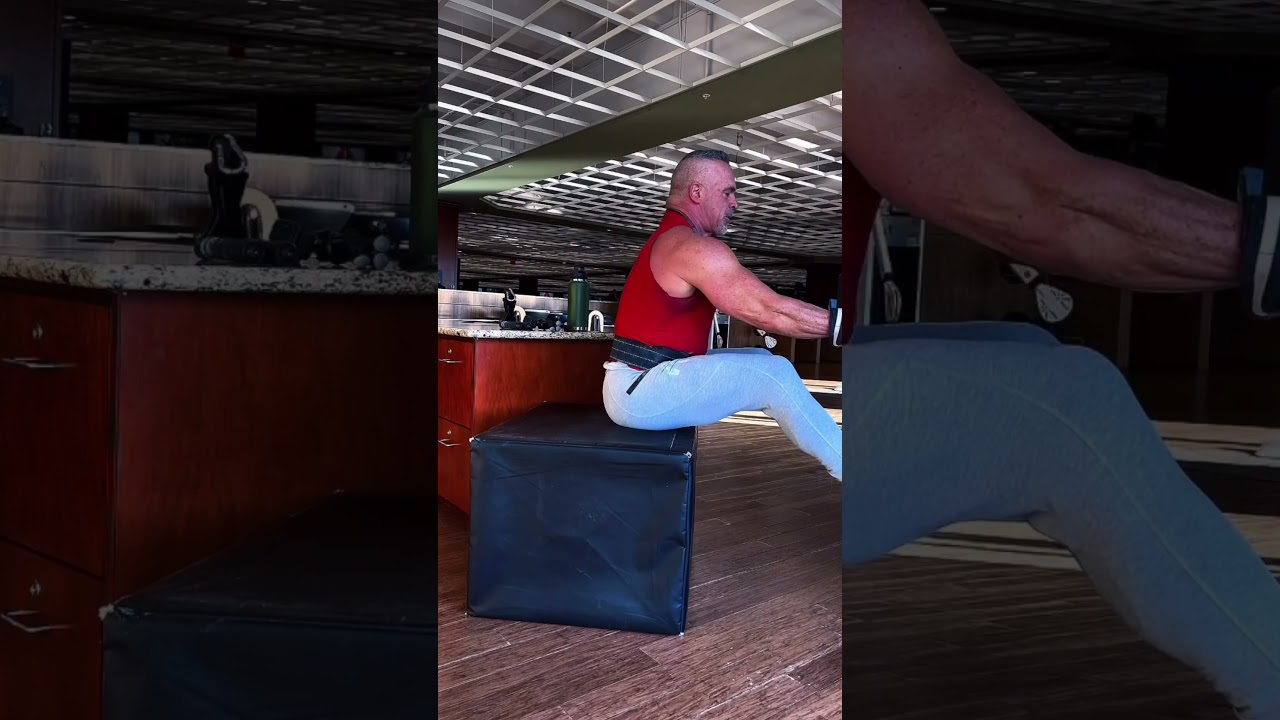 Underhand grip cable rows allow for maximum rhomboid contraction. Keep your chest up