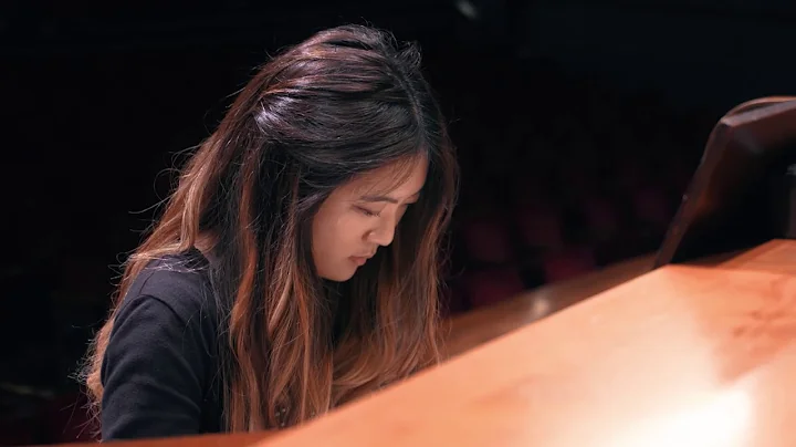 Organ Performance Student Jennifer Shin Performs D...