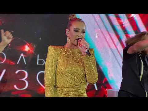 Ольга Бузова - 'Вот она я'. Love Radio Party