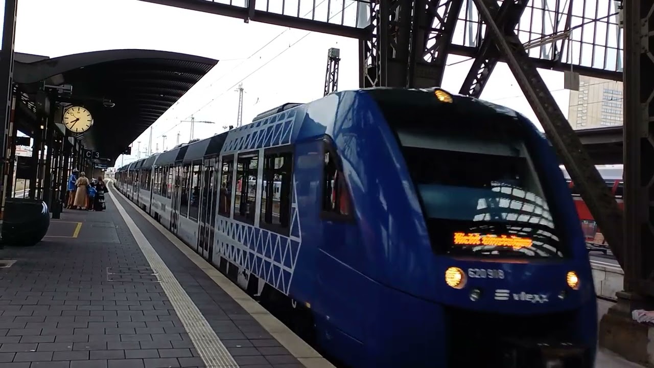 Vlexx 620 918 + 620 410 komen aan op Frankfurt (Main) Hbf! [🇩🇪] (22-07-2025)