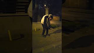 Tanar Sub Influenta Drogului Zombie In Calea Aradului