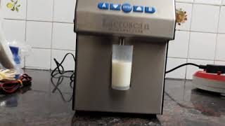 Lactoscan (Milk Analyzer) Demonstration! screenshot 2