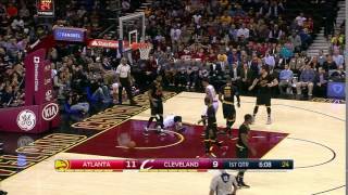 Mike Muscala Lands On Back After Crazy Dunk Vs. Cavs