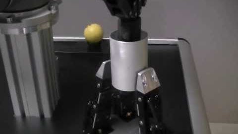 Universal Robots & Robotiq Demo