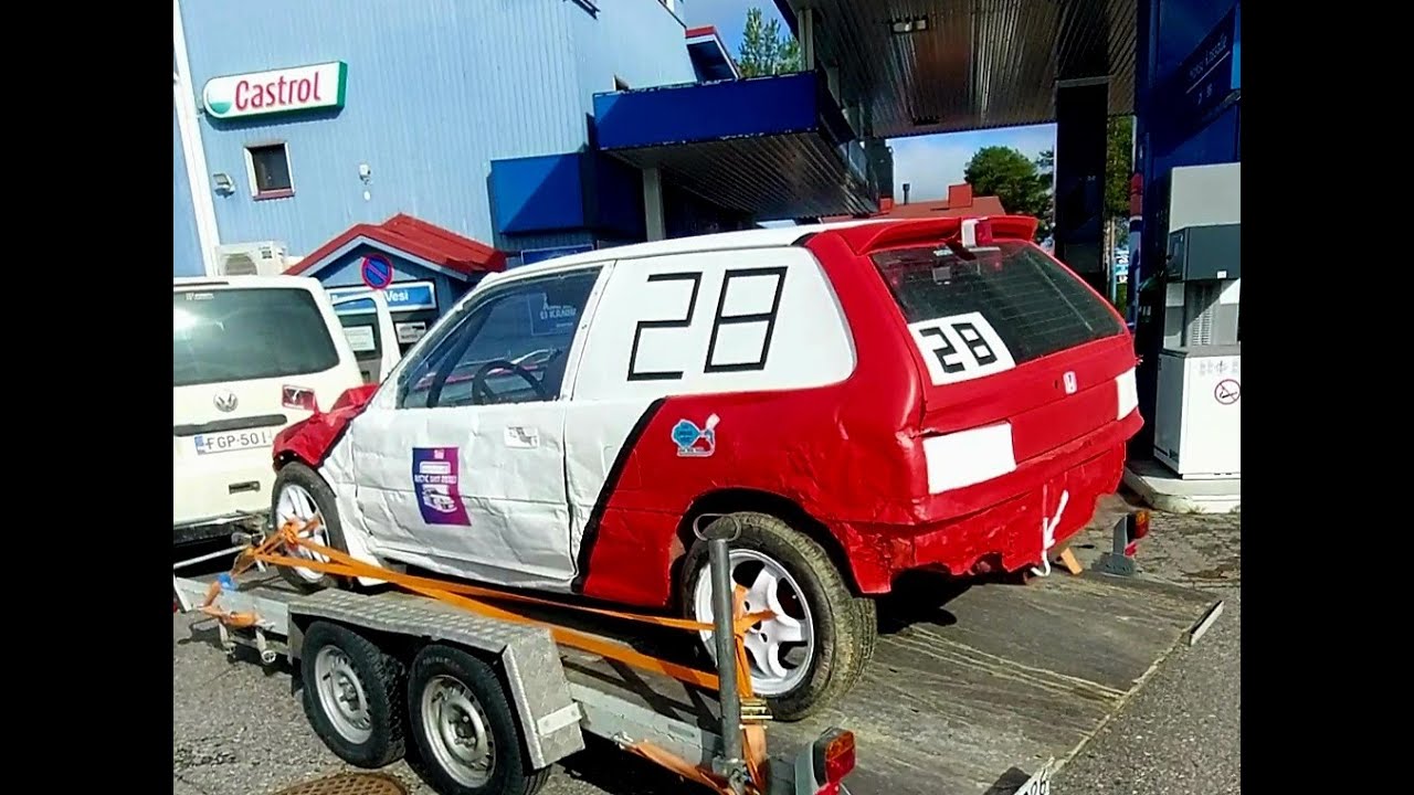 LIIGA-CIVIKILLÄ TUNTUMAA OULUSTA JA PELLOSTA