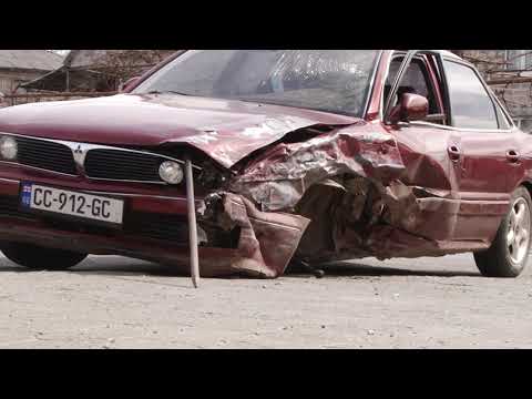 ოზურგეთში ერთმანეთს ხუთი ავტომობილი დაეჯახა