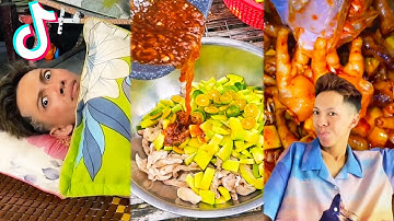 Phái Phái, Má Cám Làm Chân Gà Sả Tắc Ngon Chảy Nước Miếng | Võ Thành Ý | Tik Tok Biến Hình #611