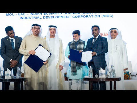 سعود بن صقر يشهد ملتقى الشراكة الإماراتية الهندية في رأس الخيمة