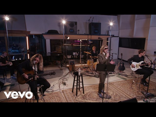 The Struts - Fallin’ With Me (Acoustic / Unplugged At EastWest)