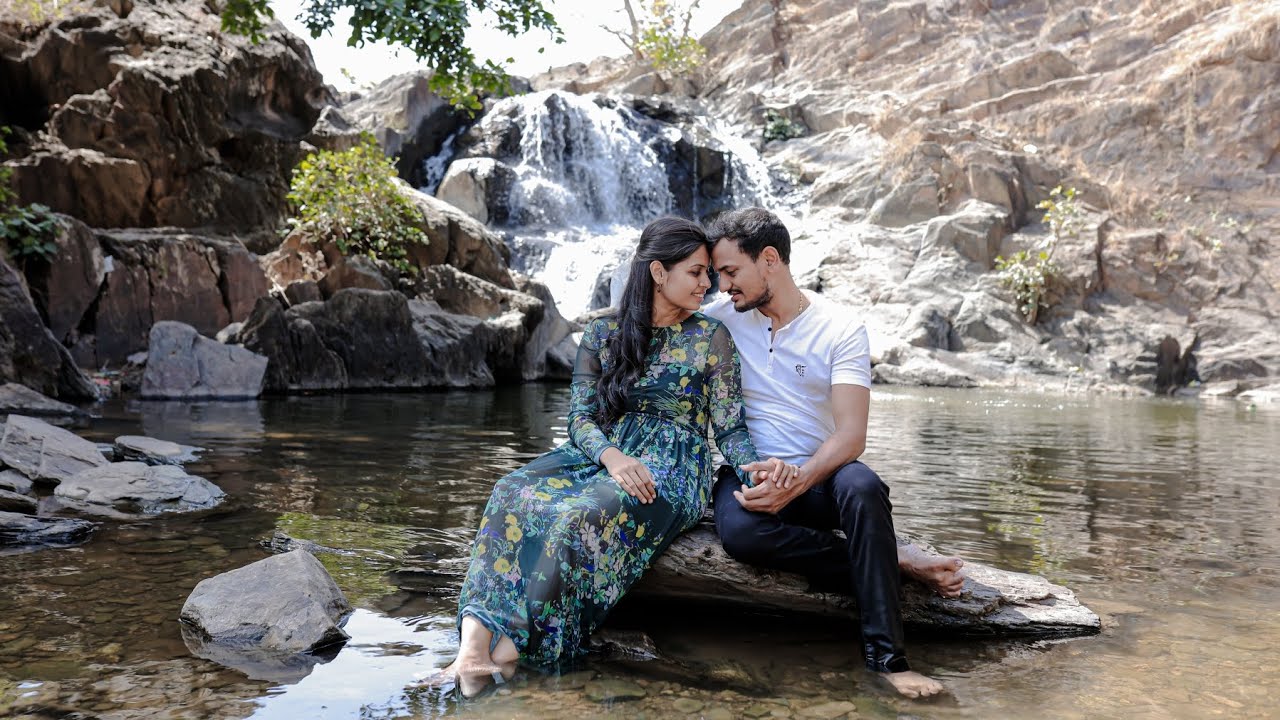 Shweta & Chirag Pre wedding shoot in udaipur Rajasthan
