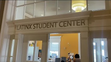 Peer-mentoring program helping first-year UVA students