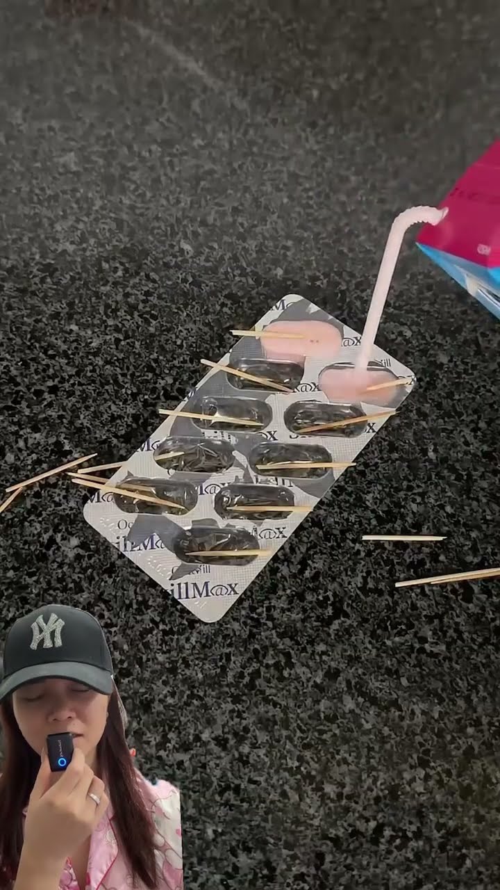 BUAT ES KRIM SUSU STROBERY PAKAI BUNGKUS OBAT ⁉️#shorts shorts #funny #dubbing