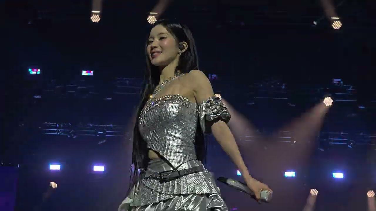 [4k60] | BABYMONSTER (베이비몬스터) | 2NE1 Covers | Hello Monsters in Newark 250228