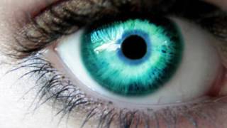 Get turquoise eyes in 10 seconds - how to change your eye color hypnosis / biokinesis