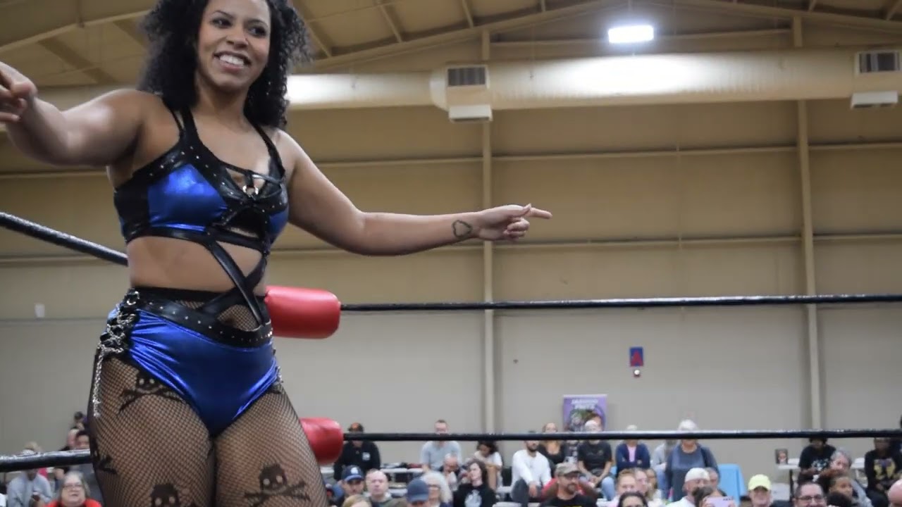 WOMENS TITLE: Amanda Kiss VS Leah Knight(OSCW 10-12-25)