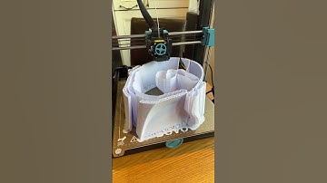 1 piece helmet build !!!! Whoot whoot !!! Testing Cura tree supports