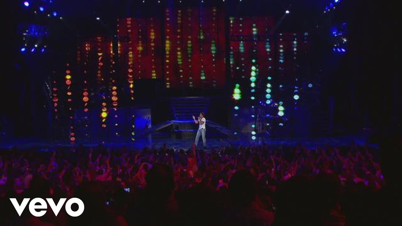 Chayanne – Tiempo De Vals (Live Video) Chayanne – Tiempo De Vals (Live Video)