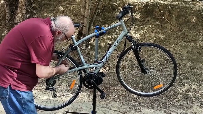 PANIER AMOVIBLE POUR VÉLO AVEC POIGNET DE TRANSPORT