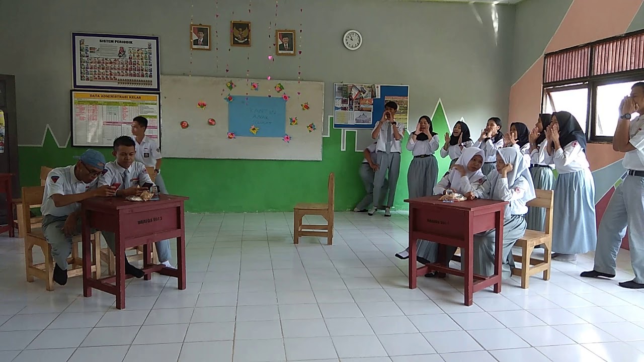 TUGAS AKHIR "drama musikal" ANAK SEKOLAH dari XII IPA 2 SMAN 1 ALALAK ...