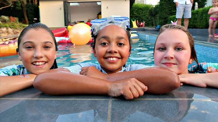 Ruby Rube & Rosie ARE IN MY SWIMMING POOL (Best Ou...