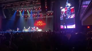 Bad Religion American Jesus Live in Las Vegas @ The Theater Virgin Hotel 4/6/24
Bad Religion and Social Distortion kick off world tour, first show in Las Vegas April 6, 2024 Bad Religion American Jesus Live in Las Vegas @ The Theater Virgin Hotel 4/6/24