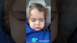 Gamze Erçelin Kızı Mavi Ağlayarak Uyuyor