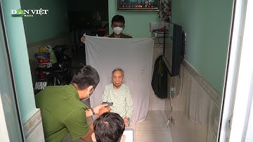 Người dân TP.HCM “cảm kích” vì được công an đến tận nhà làm CCCD cho người lớn tuổi