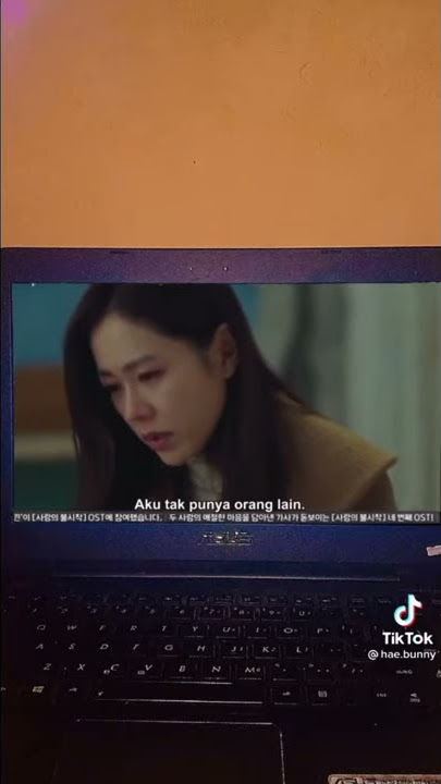 Story WA🥺😌 Quotes Drakor {Aku Mencintai dan Membenci Diriku}  #SonYeJin #CrashLandingOnYou #HyunBin