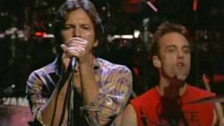 Download Lagu 2.) Save You (Pearl Jam, Washington, DC 2004) MP3 Download Lagu 2.) Save You (Pearl Jam, Washington, DC 2004) MP3