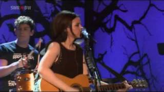 Amy Macdonald - Don´t tell me that it´s over (Baden-Baden 17.12.2010) chords