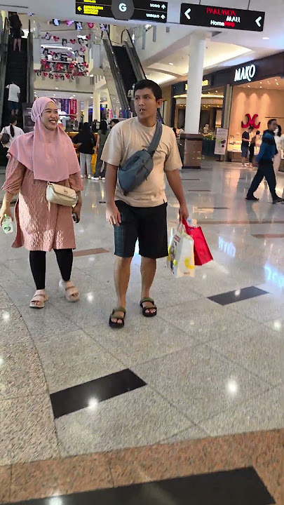 MALL DI SURABAYA INI SUDAH DIKUASAI ORANG CINA #cina #asing #taiwan #ptc #mall #pakuwon #surabaya