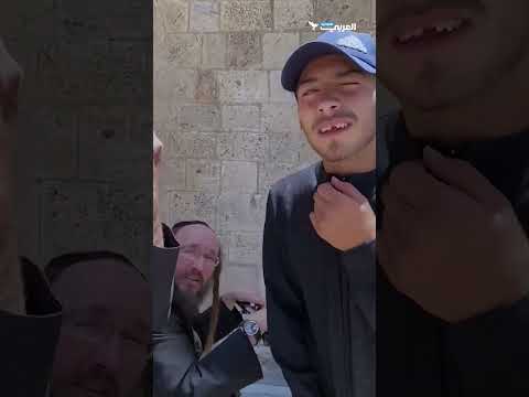 مستوطنون يقتحمون كنيسة مار إلياس في حيفا