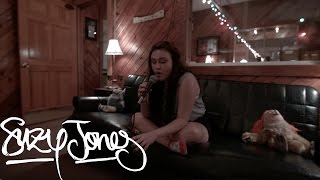 Suzy Jones - To Each His Own [Official Music Video] chords