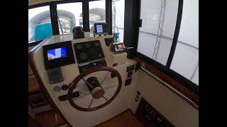 Interior Walk Through of Camano 31 Safari