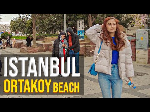 Istanbul Ortakoy walking