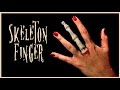 Skeleton finger effect, optical illusions | Silvia Quiros