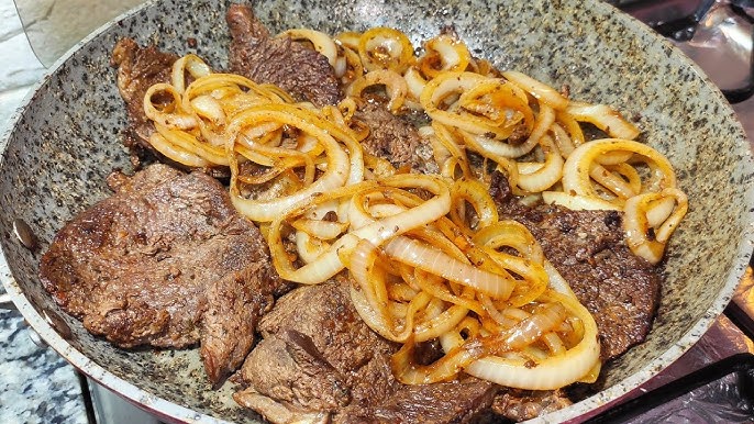 Truque com leite para fritar o bife de fígado tira cheiro forte e