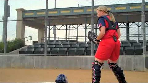 Catching Tips - Throwing with Ashley Holcombe of U...