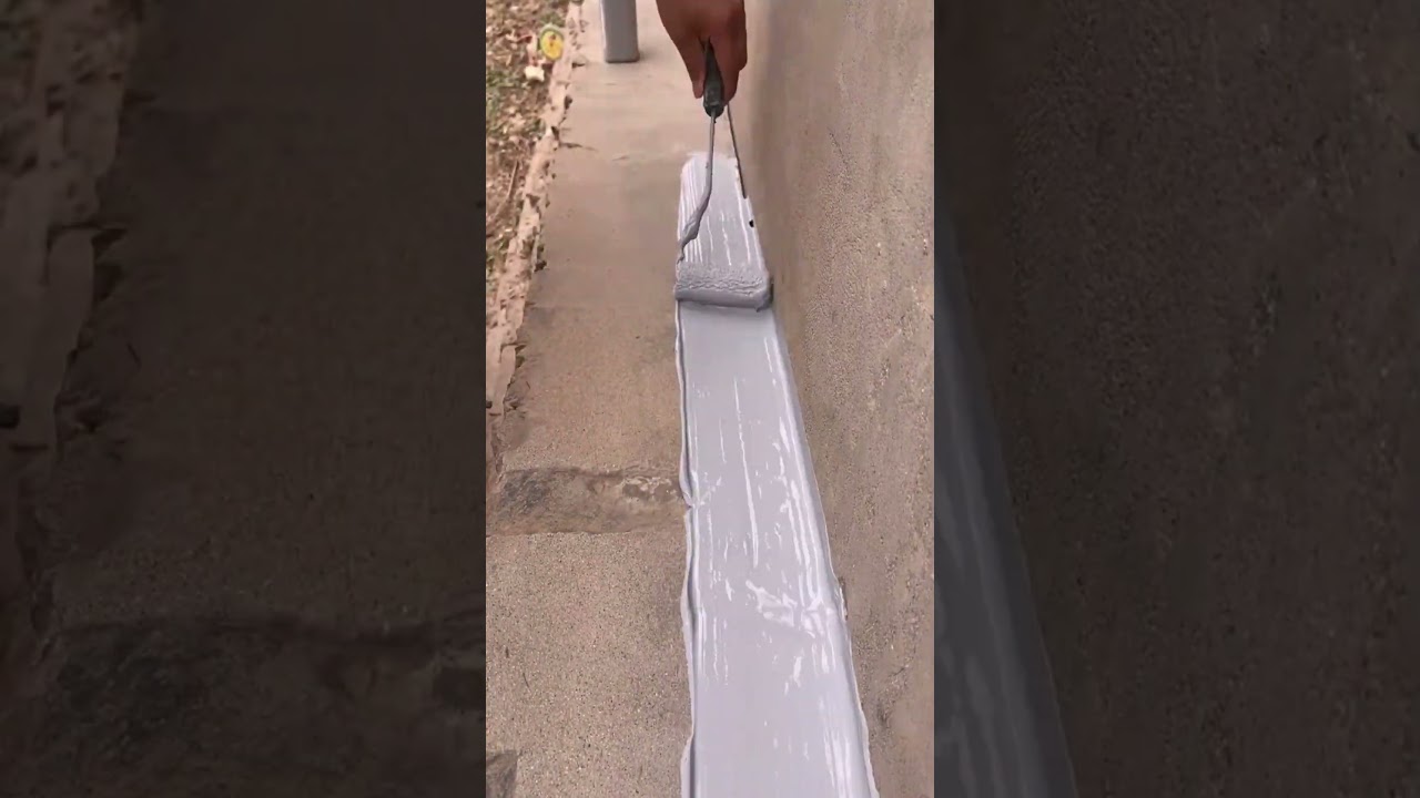 Asphalt waterproofing repair process for roof cracks