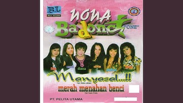 Merah Menahan Benci