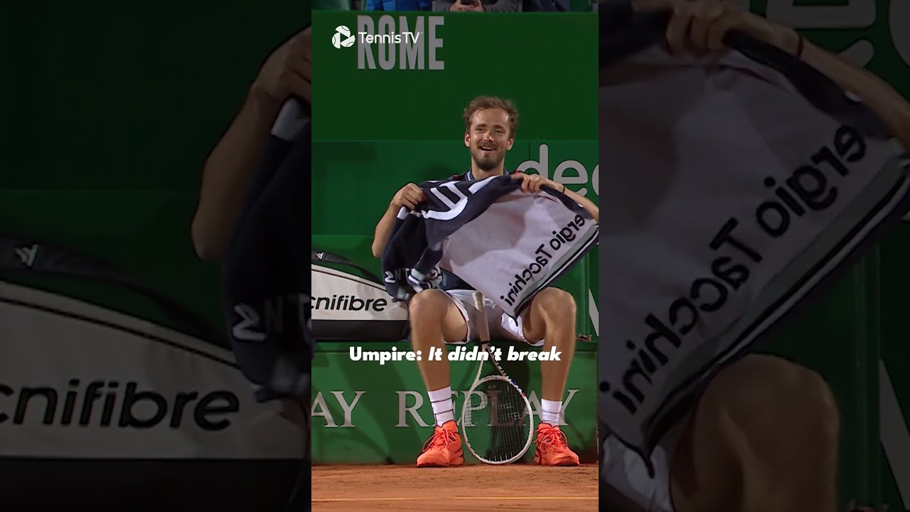 Daniil Medvedev Being His ICONIC Self! 😂