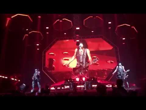Multicam KISS Heaven's on Fire Live in the Ziggo Dome Amsterdam 2019
