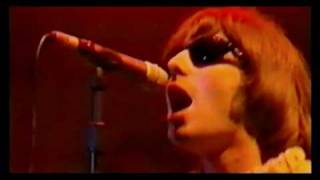 Oasis - Hello - Live at Knebworth (Part 4) chords