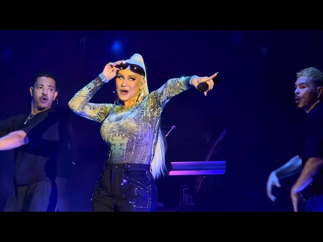 Shalom Israel!': Christina Aguilera takes the stage