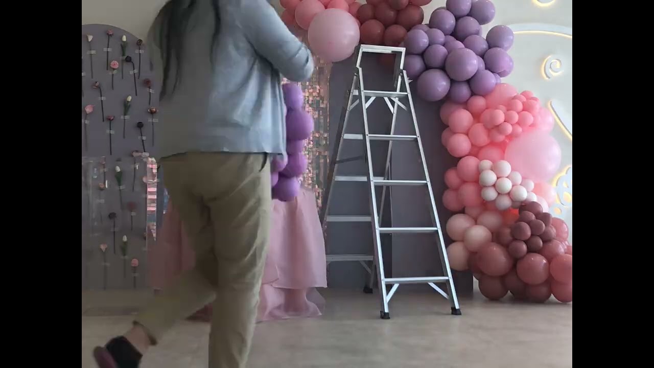 SIDE BALLOON GARLAND | Flower Theme set up