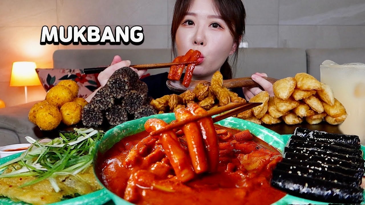 신천할매떡볶이 진짜 맵네요..🥵🌶🌶 신떡순, 꼬마김밥, 납작만두, 모듬튀김 배터지게 먹방!! Spicy Tteokbokki, gimbap, mandu MUKBANGㅣASMR