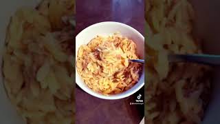 Pasta con Atún