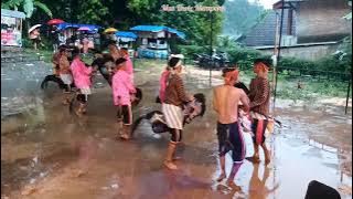 ARENA BAGAI LAUT, PENTAS JARANAN SINGO MUDO BUDI UTOMO SODONG POLOBUGO GETASAN KAB SEMARANG